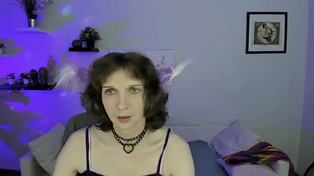 Kate Avis online show from 07-18-26, 08:45