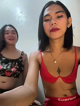 Snapshot of Hotkleas chatting on 07-24-26, 12:25 Hotkleas online show from 07-24-26, 12:25
