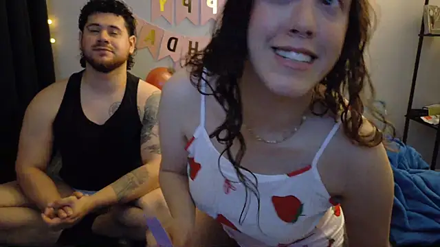 cutiecouple9396 online show from 07-30-26, 05:39