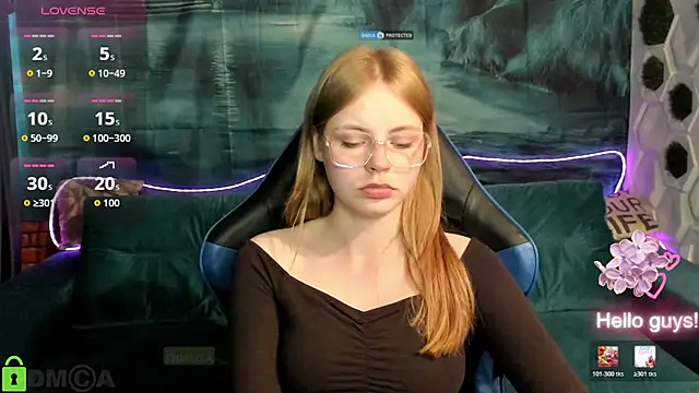 Snapshot of MissMolly08 chatting on 07-30-26, 12:37 MissMolly08 online show from 07-30-26, 12:37