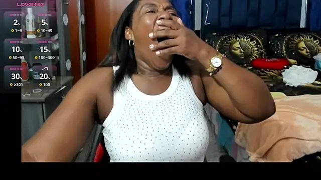 LupeAdams online show from 02-13-26, 01:01