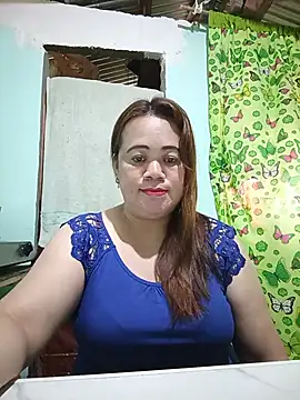 Snapshot of rowena_123 chatting on 07-28-26, 02:29 rowena 123 online show from 07-28-26, 02:29