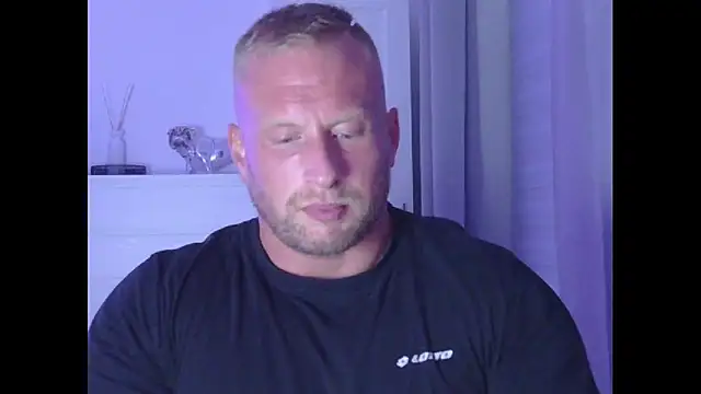 Snapshot of FitMarci chatting on 07-14-26, 11:38 FitMarci online show from 07-14-26, 11:38