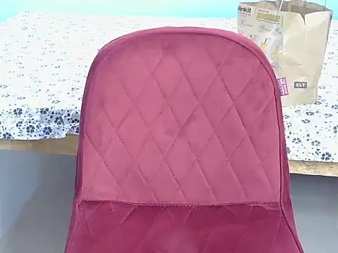 Snapshot of curvy-bhabi chatting on 07-18-26, 10:30 curvy-bhabi online show from 07-18-26, 10:30
