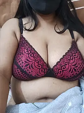 Hansi hot online show from 07-28-26, 07:50
