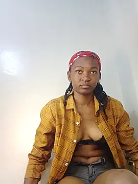 Snapshot of cutebrownny chatting on 07-25-26, 10:24 cutebrownny online show from 07-25-26, 10:24