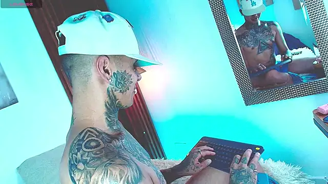 Snapshot of Liam_Ink chatting on 07-28-26, 06:20 Liam Ink online show from 07-28-26, 06:20