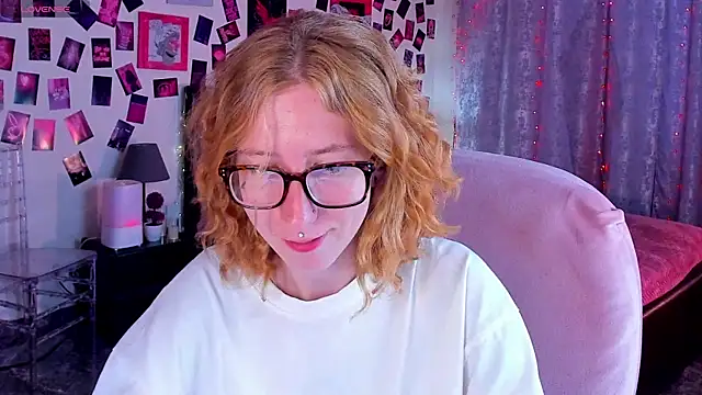 Snapshot of TerriaReed chatting on 07-24-26, 10:46 TerriaReed online show from 07-24-26, 10:46