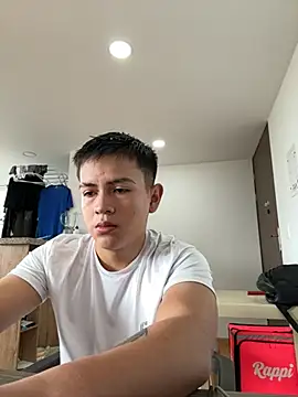Santiagomg  online show from 07-30-26, 05:56