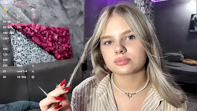 Rita Blondana online show from 07-21-26, 04:20