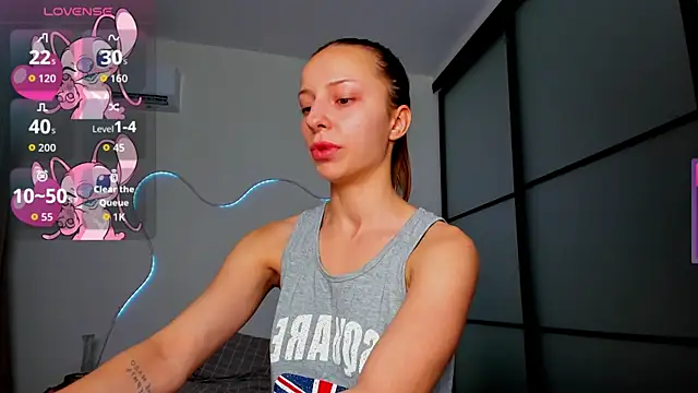 jasminoliver online show from 07-25-26, 05:43