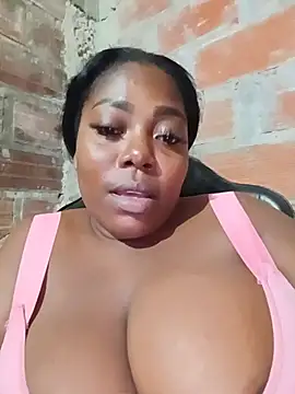 Snapshot of nanis_13 chatting on 07-29-26, 01:37 nanis 13 online show from 07-29-26, 01:37