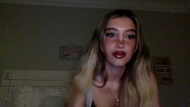 Dioxoxo online show from 07-23-26, 01:58