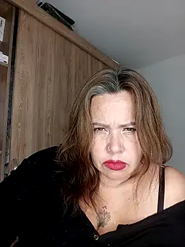Snapshot of DulceAnahi_ chatting on 07-12-26, 10:23 DulceAnahi online show from 07-12-26, 10:23