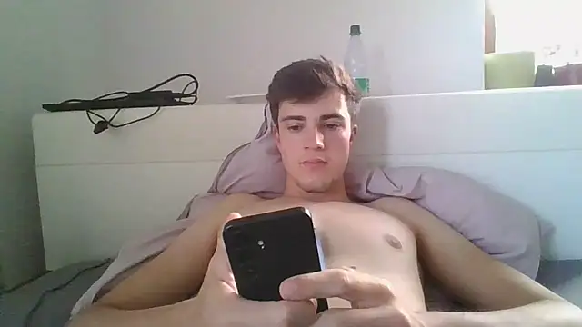 Snapshot of freshboy72 chatting on 07-13-26, 06:22 freshboy72 online show from 07-13-26, 06:22