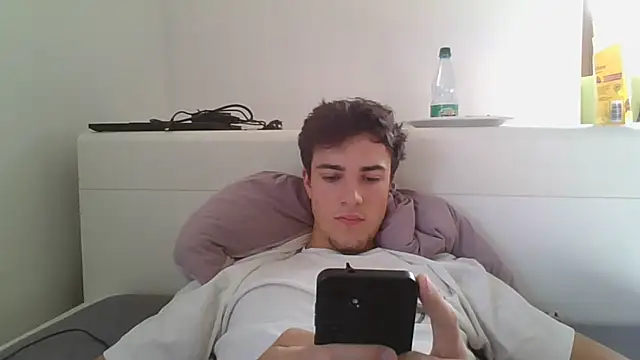 Snapshot of freshboy72 chatting on 07-28-26, 02:13 freshboy72 online show from 07-28-26, 02:13