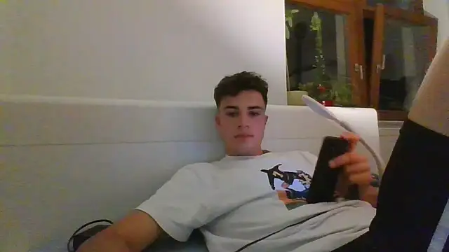 Snapshot of freshboy72 chatting on 07-30-26, 09:14 freshboy72 online show from 07-30-26, 09:14