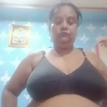 Snapshot of ghoshrimi513 chatting on 07-28-26, 11:39 ghoshrimi513 online show from 07-28-26, 11:39