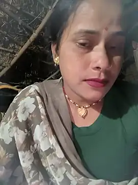 Snapshot of maneesha_10 chatting on 07-15-26, 03:50 maneesha 10 online show from 07-15-26, 03:50