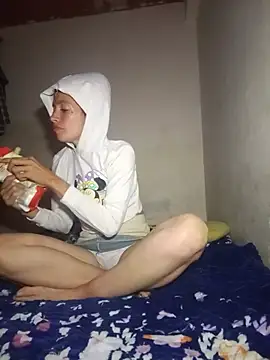 arianahillt online show from 07-17-26, 04:08