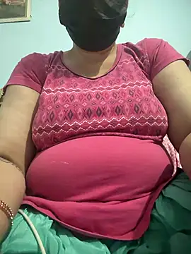 Snapshot of Punjabi_Bhabhi_07 chatting on 07-20-26, 10:39 Punjabi Bhabhi 07 online show from 07-20-26, 10:39