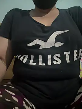 Snapshot of Punjabi_Bhabhi_07 chatting on 07-24-26, 10:35 Punjabi Bhabhi 07 online show from 07-24-26, 10:35