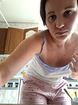 JeanneLoryzia online show from 07-28-26, 10:43