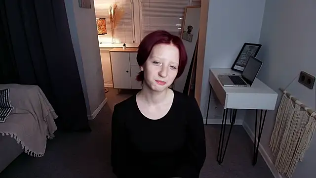 Snapshot of KelleCullison chatting on 07-17-26, 08:24 KelleCullison online show from 07-17-26, 08:24