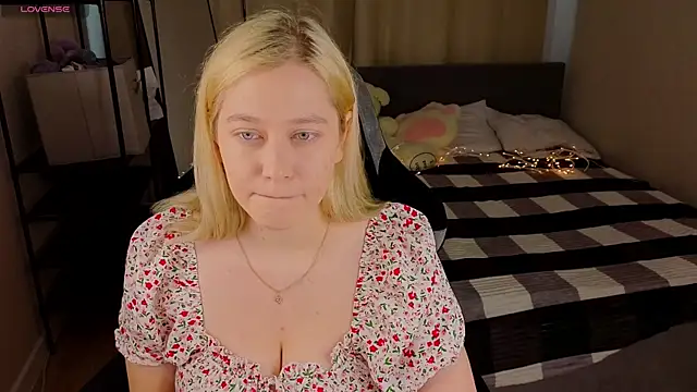 AmeliaxCandy online show from 07-27-26, 08:54
