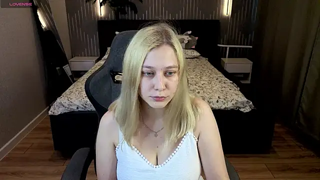 AmeliaxCandy online show from 08-01-26, 08:46