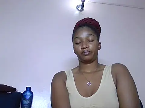 Makiwa20 online show from 07-28-26, 10:09
