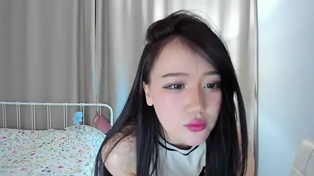 AmiliYan online show from 04-17-26, 09:45