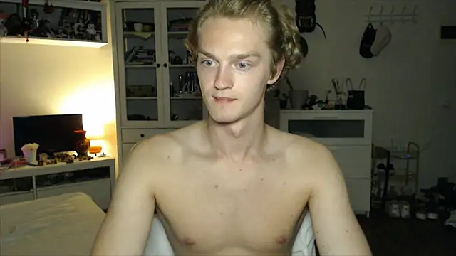Snapshot of Daniel_yamm chatting on 07-21-26, 11:07 Daniel yamm online show from 07-21-26, 11:07