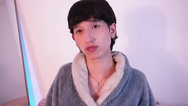 Snapshot of suki_dolll chatting on 07-14-26, 02:05 suki dolll online show from 07-14-26, 02:05