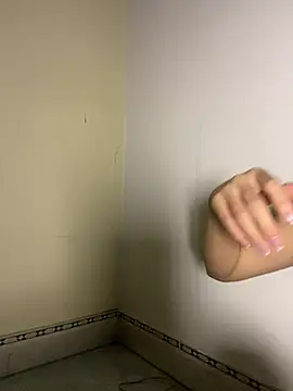 Baby min online show from 07-16-26, 01:44