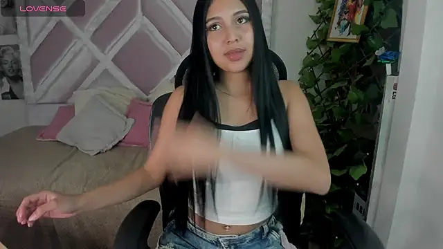 zoe 669 online show from 07-14-26, 10:21