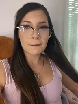 Lisbettebabyy online show from 07-17-26, 03:13