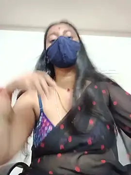 Snapshot of laxi_tamilponnu chatting on 07-20-26, 03:25 laxi tamilponnu online show from 07-20-26, 03:25