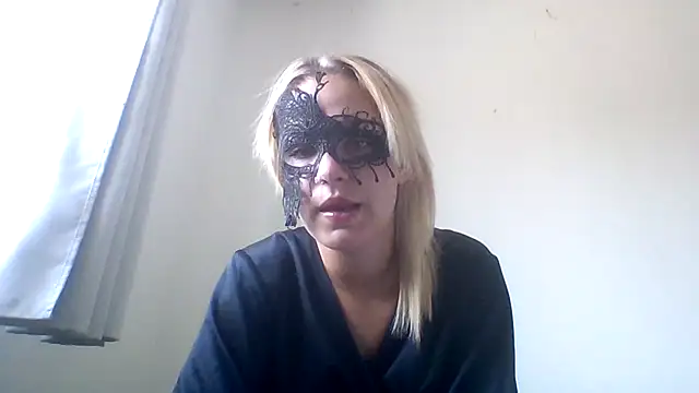 Snapshot of JeuneCharme1 chatting on 07-24-26, 10:46 JeuneCharme1 online show from 07-24-26, 10:46