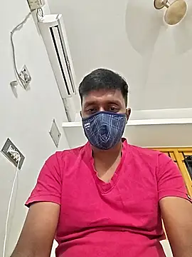 Nilanlove online show from 07-18-26, 06:34
