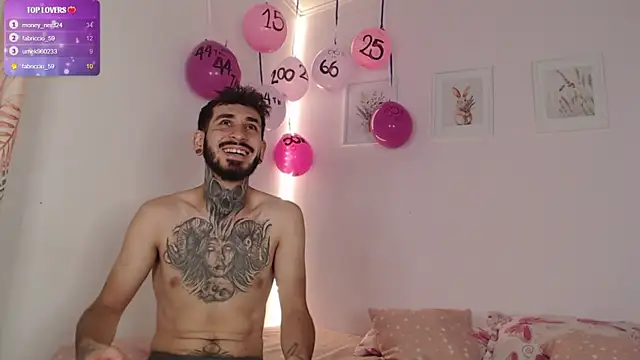 Snapshot of Tyler_y_lunita chatting on 07-24-26, 06:00 Tyler y lunita online show from 07-24-26, 06:00