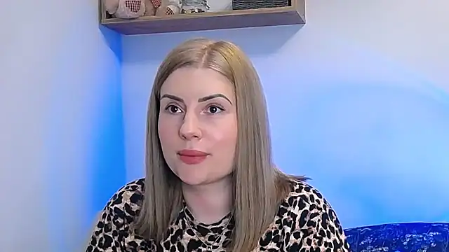 alisenties online show from 03-22-26, 04:10