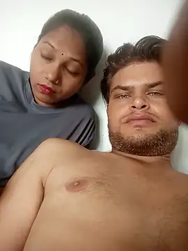 Indian Coupless online show from 07-17-26, 06:53