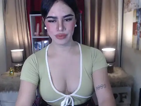Snapshot of TsAnneNathalie chatting on 07-18-26, 08:51 TsAnneNathalie online show from 07-18-26, 08:51