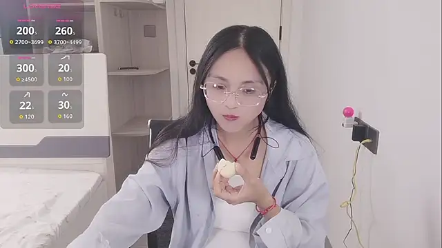 Snapshot of yishan-22 chatting on 07-18-26, 06:50 yishan-22 online show from 07-18-26, 06:50