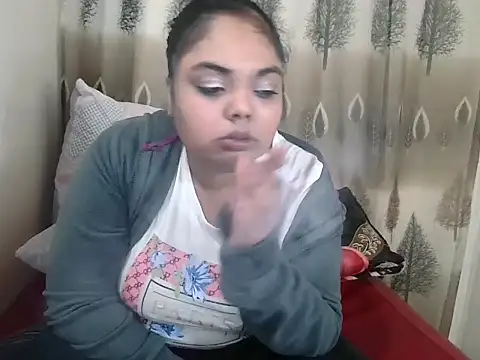 Snapshot of Indian_Celine00 chatting on 07-25-26, 04:59 Indian Celine00 online show from 07-25-26, 04:59