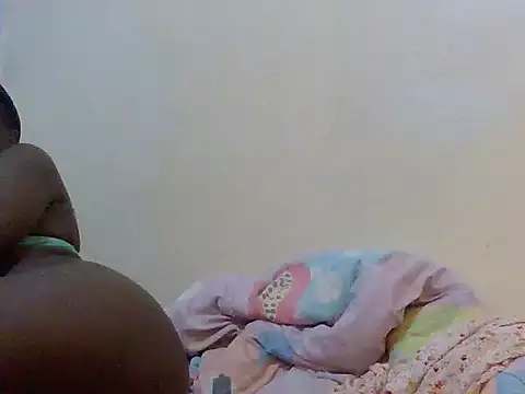 Snapshot of cutesnyder chatting on 07-19-26, 05:00 cutesnyder online show from 07-19-26, 05:00