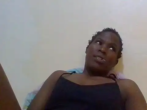 Snapshot of cutesnyder chatting on 07-19-26, 05:05 cutesnyder online show from 07-19-26, 05:05