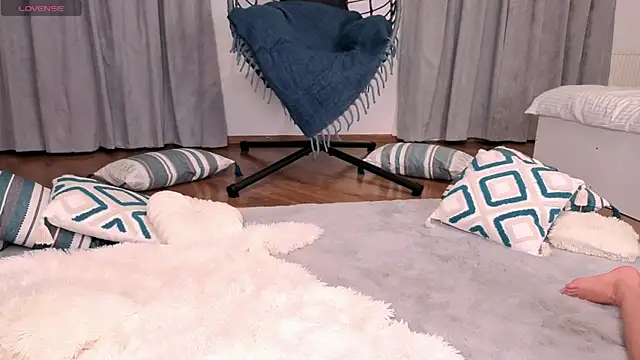 Melissande online show from 07-22-26, 08:11
