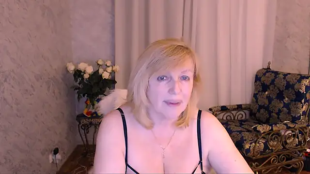Samantha Si online show from 04-30-26, 10:36